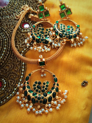 N05006_ Grand classic matte gold polished temple jewelry choker style crafted gold plated necklace set embellished with stones .