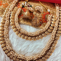 N05001_ Grand classic matte gold polished temple jewelry choker style crafted design gold plated necklace set embellished with stones .