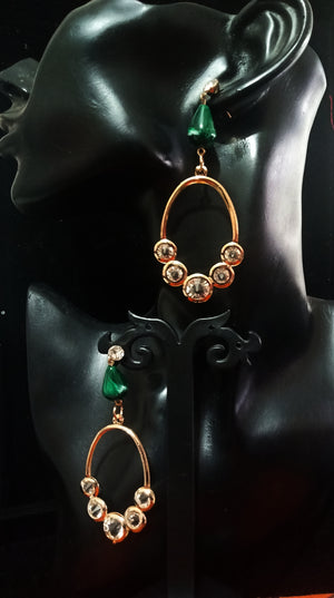 Tantalizing non-precious Earring made with utmost love and care !