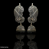 E029_Classy oxidized silver crafted earring with 'Kanpasha' style.