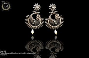 E052_Classy matte black colored beautifully crafted earring with delicate work of stone