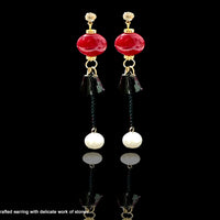 E070_Classy fancy crafted earring with delicate work of stones and pearls.