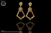 E073_Classy fancy crafted earring with delicate work of stones