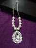 N0280_Gorgeous necklace with a oval shaped pendant embellished with sparkling stones with a touch of pearls.