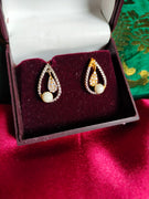 E0869_Lovely American diamond studs with a touch of pearls.