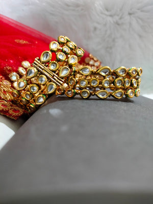 B0287_Gorgeous screw design kundan stone work bangles.