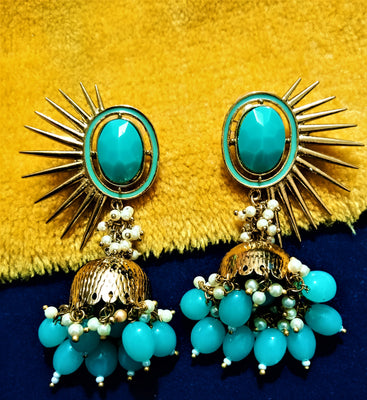 E0117_Classy Style Meenakari jumkas with a delicate work of pearls and turquoise color beads.