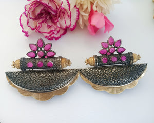 E0367_ Elegant German Silver oxidized elaborated earrings  with a delicate work studded with pink stones (larger size).