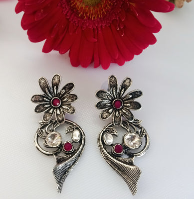 E0364_ Elegant German Silver oxidized floral pattern earrings studded with pink and white stones (medium size).