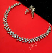 N0100_Elegant  leafy pattern American Diamond  choker necklace set.