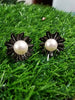 E0537_Lovely pearl stud with delicate craft work.