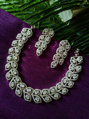 N0256_1 Beguiling crafted American Diamond stones engraved choker necklace set with delicate art work of leafy designs.