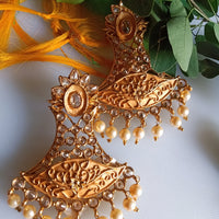 E0835_Gorgeous Golden Meenakari style earrings studded with stones with a touch of pearls.